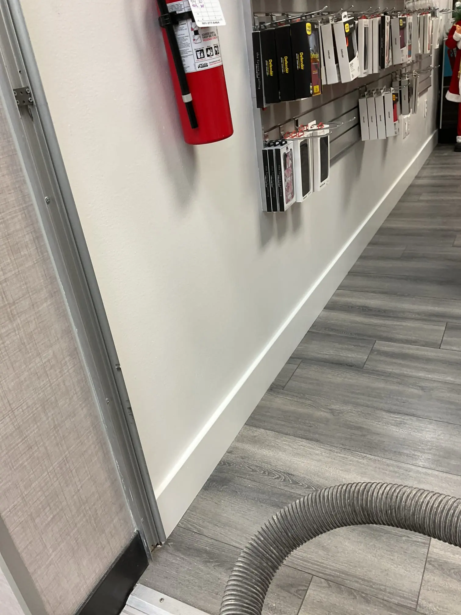 After photo of Molding Wall Repair